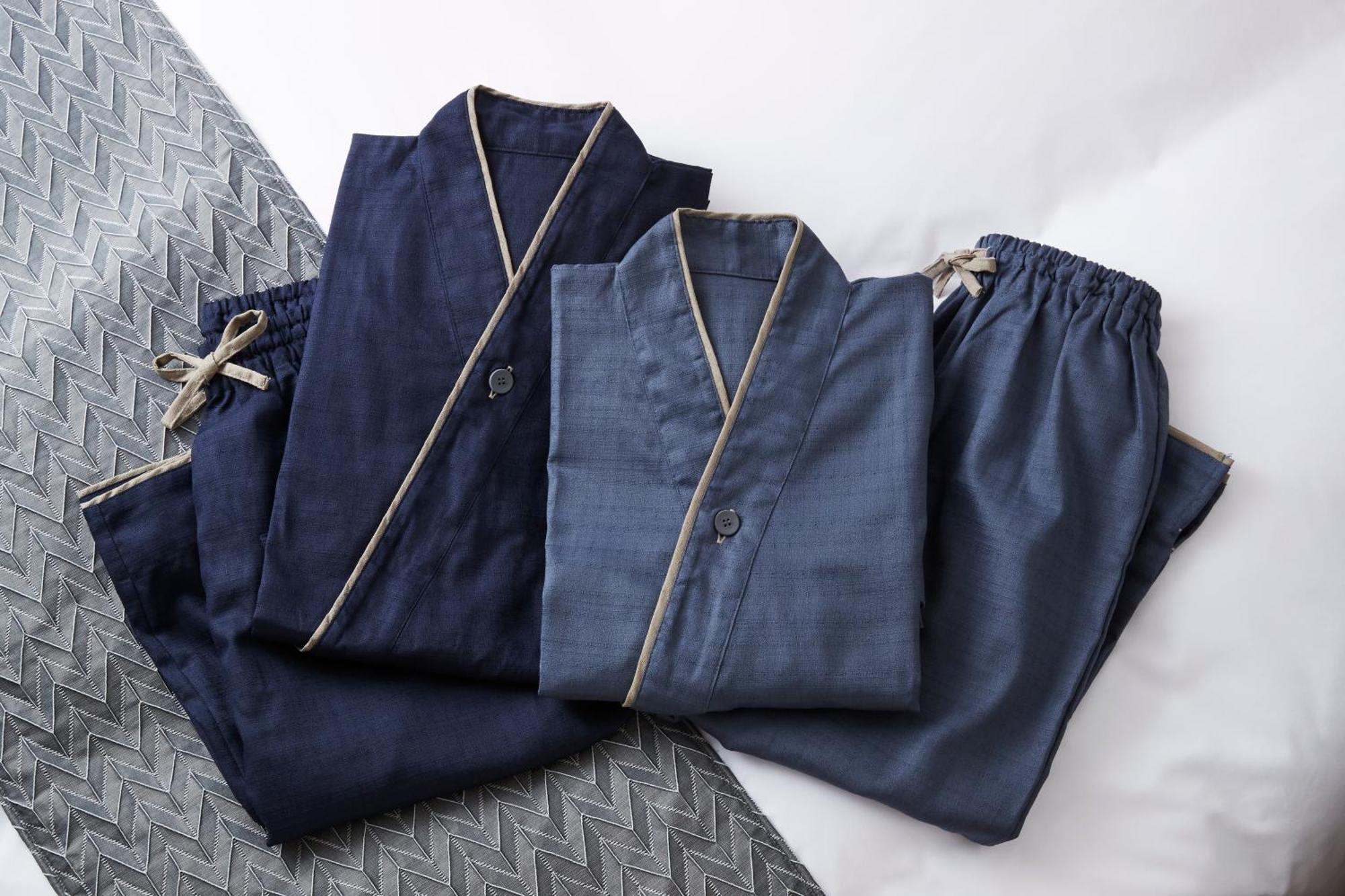 The Thousand Quioto Exterior foto A blue hakama